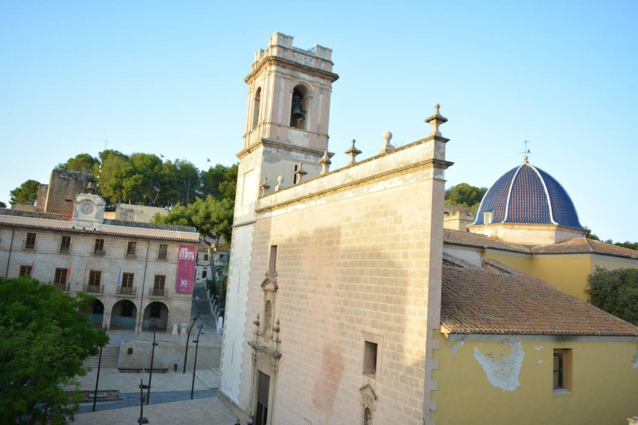 Estudios Ramon Llull Denia Exterior foto