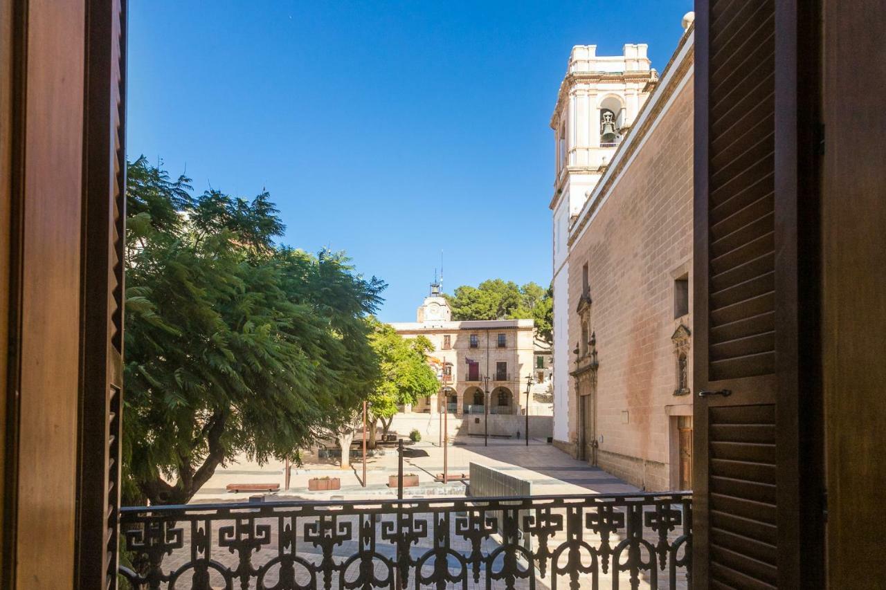 Estudios Ramon Llull Denia Exterior foto